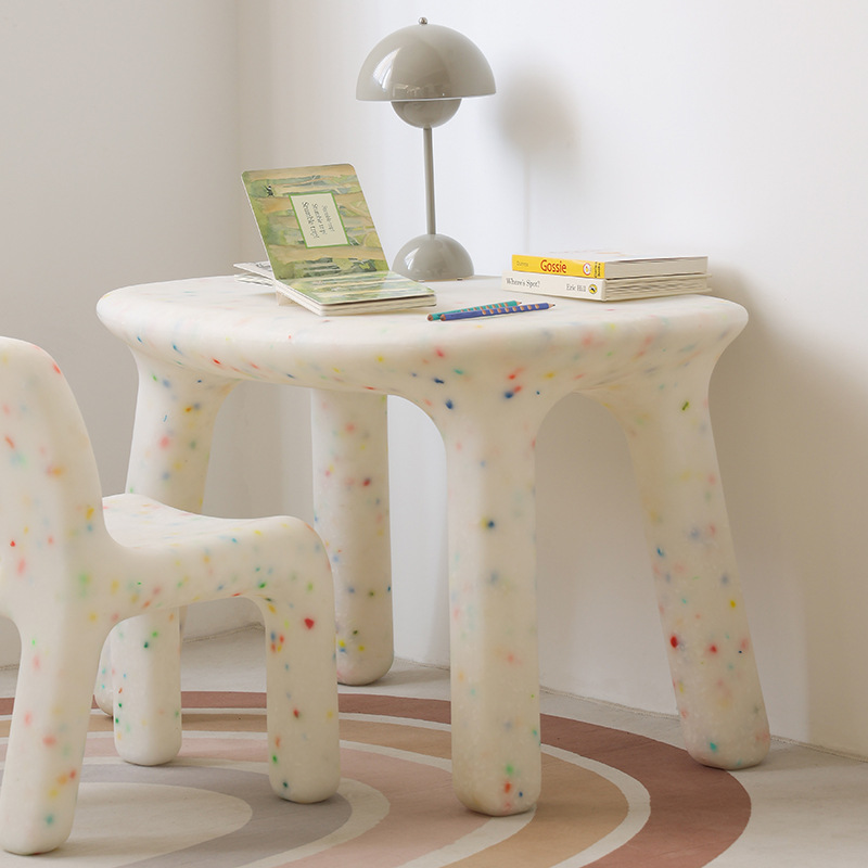Outdoor Furniture Table And Chairs - Conjunto de Mesa e Cadeiras de