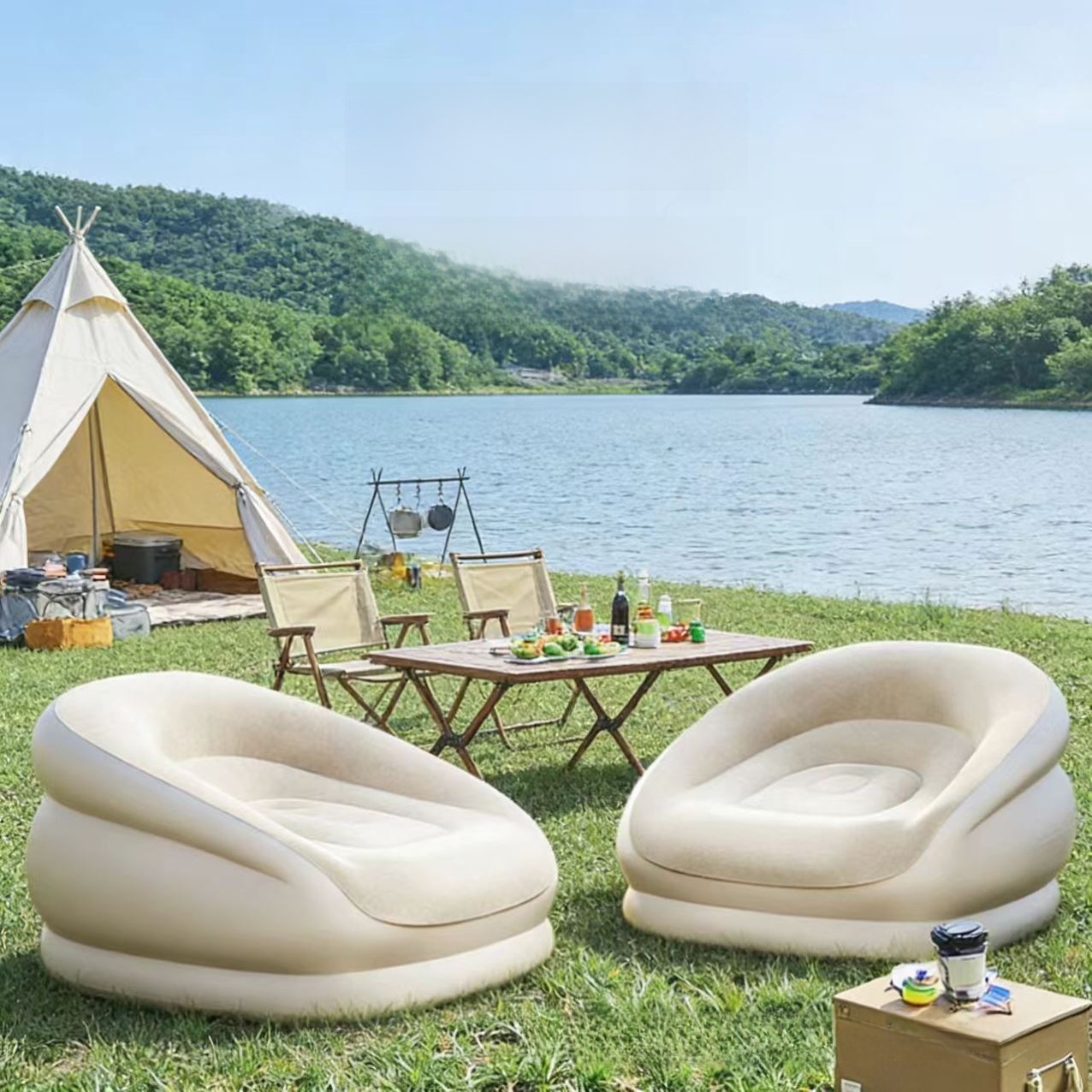 Outdoor Furniture Design - Sofá Inflável Portátil para Festival de